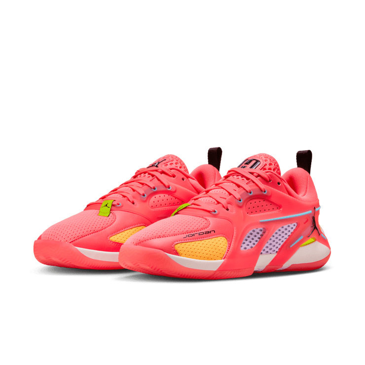 Jordan Heir Be Seen (W) Angle 3