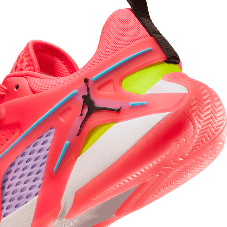 Jordan Heir Be Seen (W) Angle 4