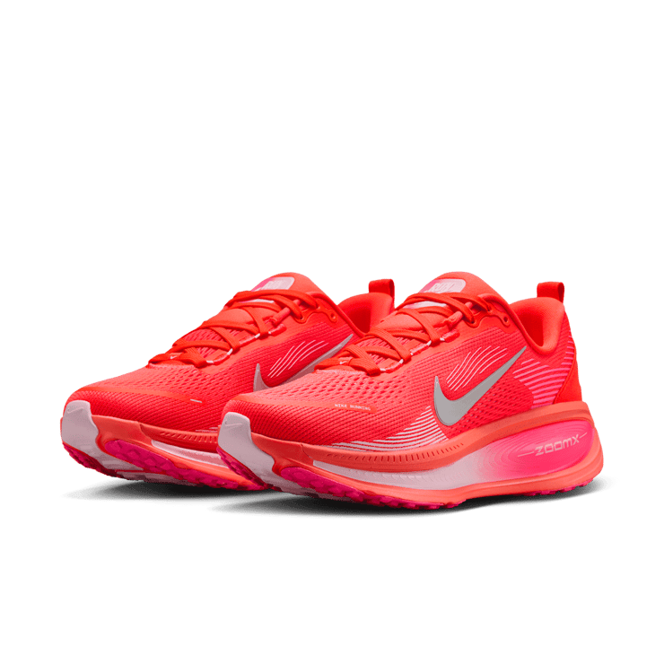 Nike Vomero 18 Bright Crimson Hyper Pink (W) Angle 4