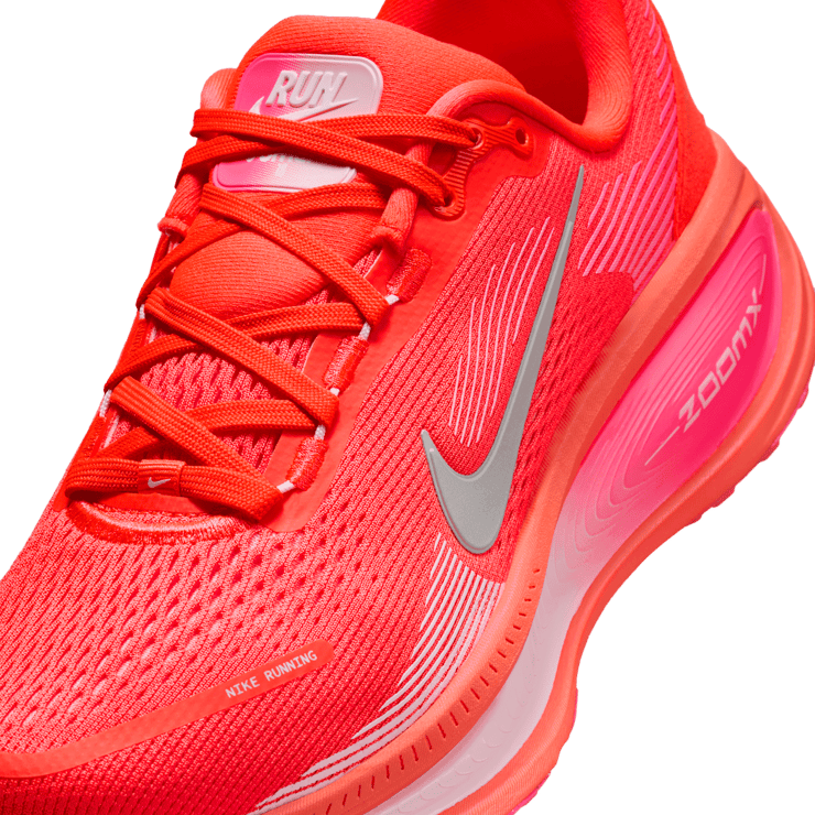 Nike Vomero 18 Bright Crimson Hyper Pink (W) Angle 5
