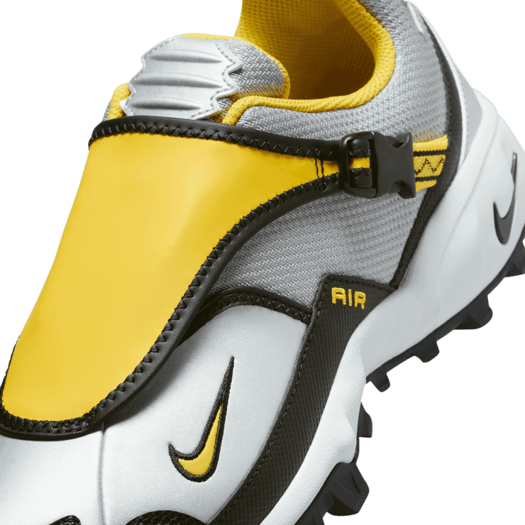 Nike ACG Phassad Yellow Zest Metallic Silver Angle 1