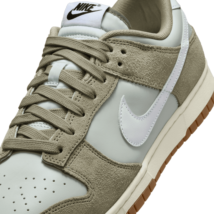 Nike Dunk Low Retro SE Light Silver Light Army Angle 4