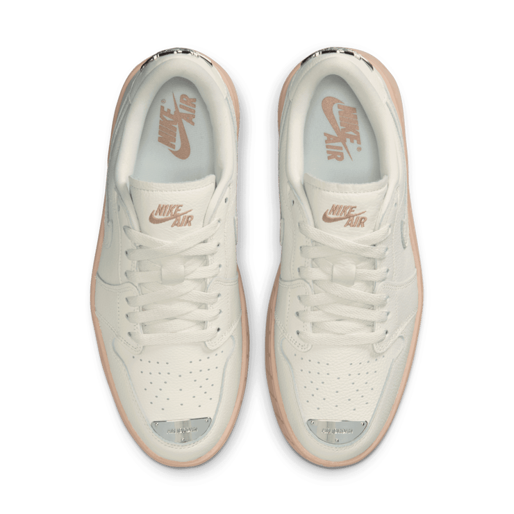 Air Jordan 1 Brooklyn Low White Light Madder Root (W) Angle 5