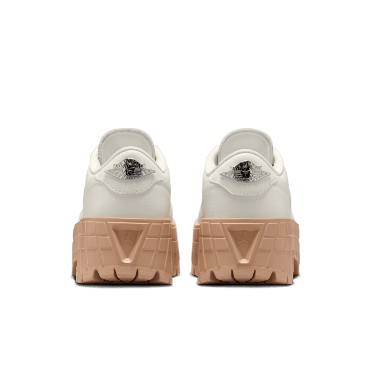 Air Jordan 1 Brooklyn Low White Light Madder Root (W) Angle 4