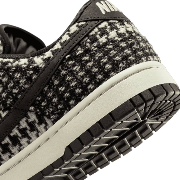 Nike Dunk Low Harris Tweed Black White (W) Angle 7