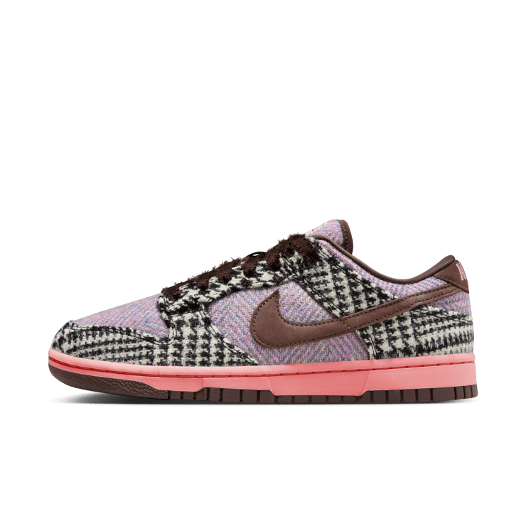 Nike Dunk Low Harris Tweed Multi (W) Angle 1