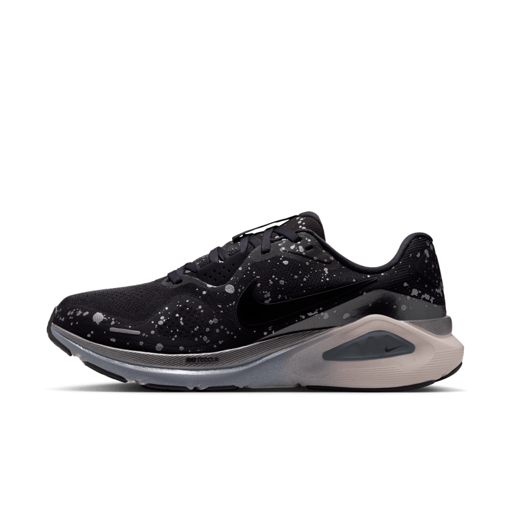 Nike Structure 26 SE Cave Purple (W) Angle 3