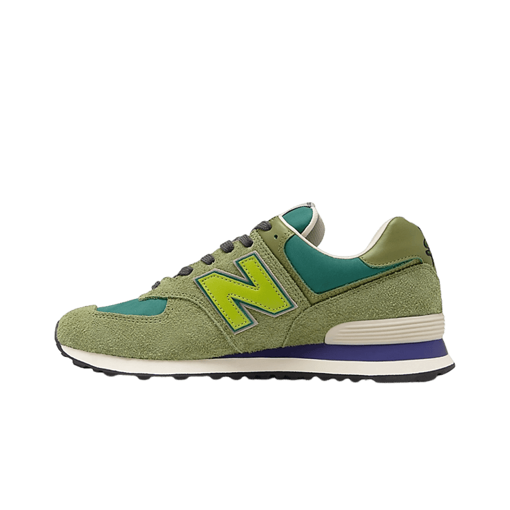 New Balance 574 Stray Rats Green Angle 0