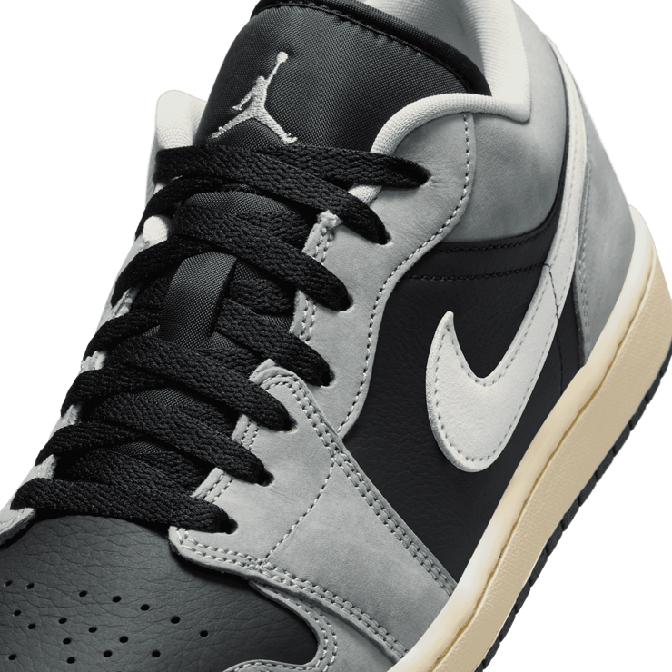 Air Jordan 1 Low Light Smoke Grey Off Noir Angle 8