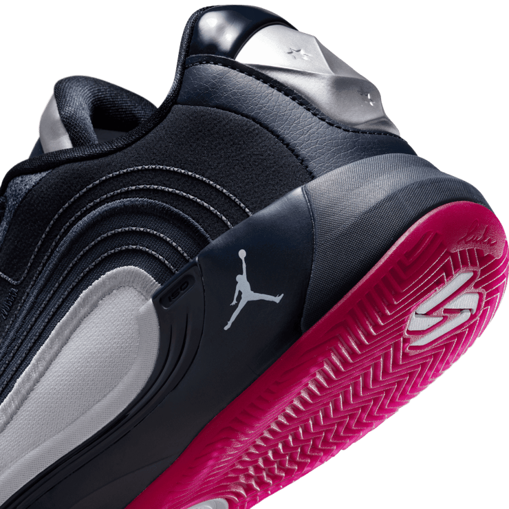 Jordan Luka 4 Navidor Angle 5