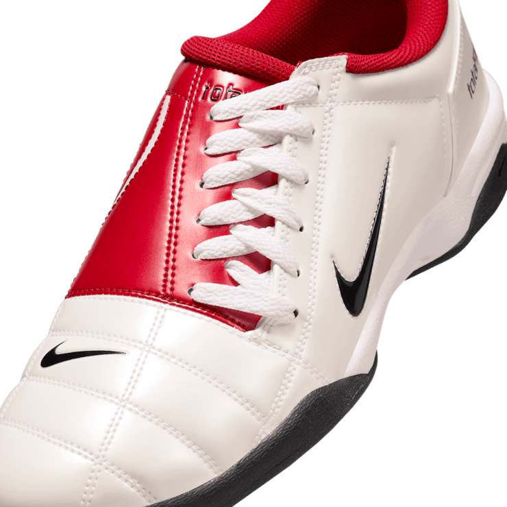 Nike Total 90 III White Gym Red  Angle 3