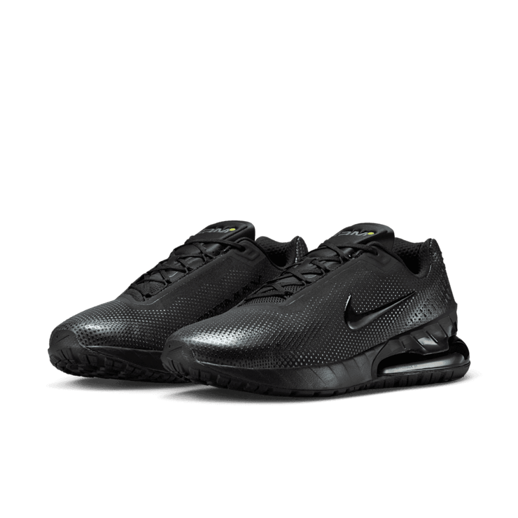 Nike Air Max Phoenix Black Angle 1
