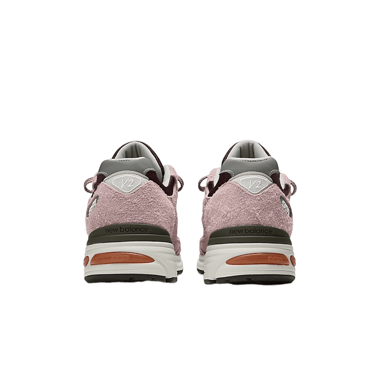 New Balance 991v2 MiUK Pink Mauve Angle 4