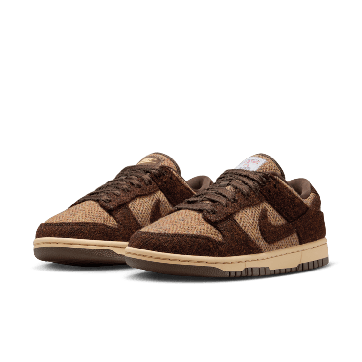 Nike Dunk Low Harris Tweed Sesame (W) Angle 5