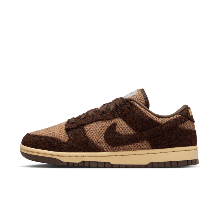 Nike Dunk Low Harris Tweed Sesame (W) Angle 4