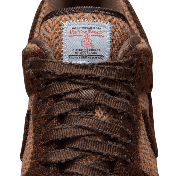 Nike Dunk Low Harris Tweed Sesame (W) Angle 8