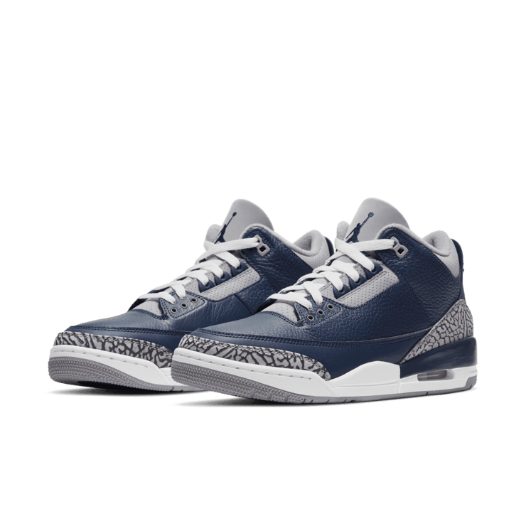 Jordan 3 Retro Midnight Navy Angle 2