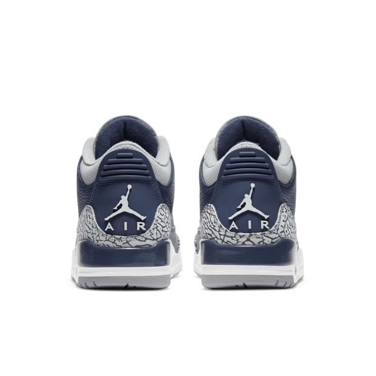 Jordan 3 Retro Midnight Navy Angle 3