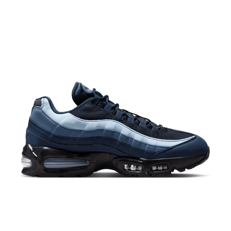 Nike Air Max 95 OG Obsidian Angle 2