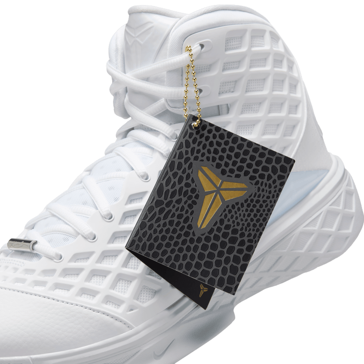 Nike Kobe 3 Protro Halo Angle 6