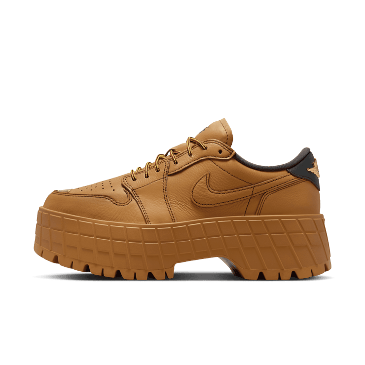 Air Jordan 1 Brooklyn Low Wheat Angle 4