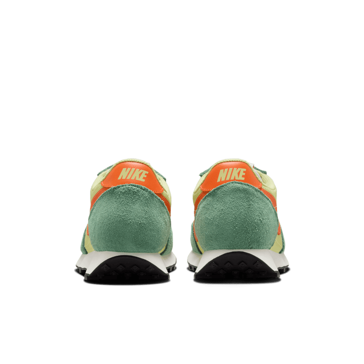 Nike Daybreak Limelight Electro Orange Angle 2