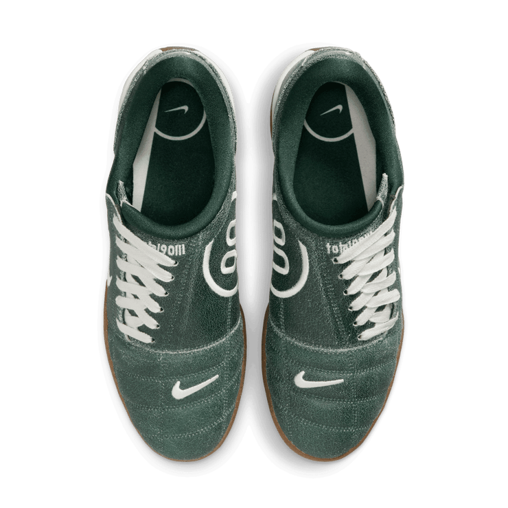 Nike Total 90 III SP Fir Gum Angle 0