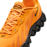 Nike Air Max DN8 Sundial Angle 2