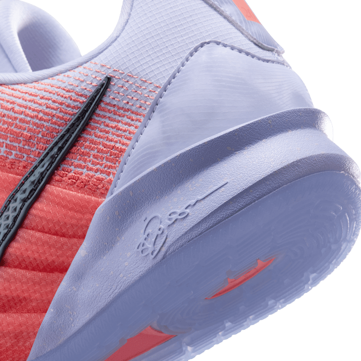 Nike Sabrina 3 Radiant Angle 0