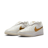 Nike Teimpo Legend Ronaldinho Touch of Gold Angle 1