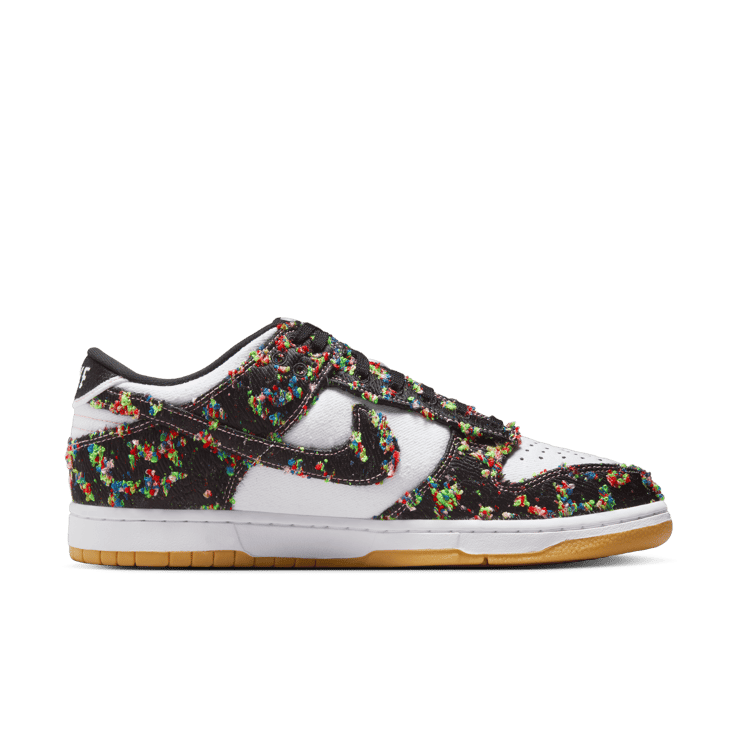 Nike Dunk Low Panda-Monium White Black Angle 3