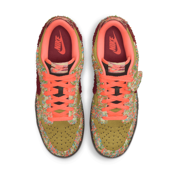 Nike Dunk Low Panda-Monium Green Curry Angle 6