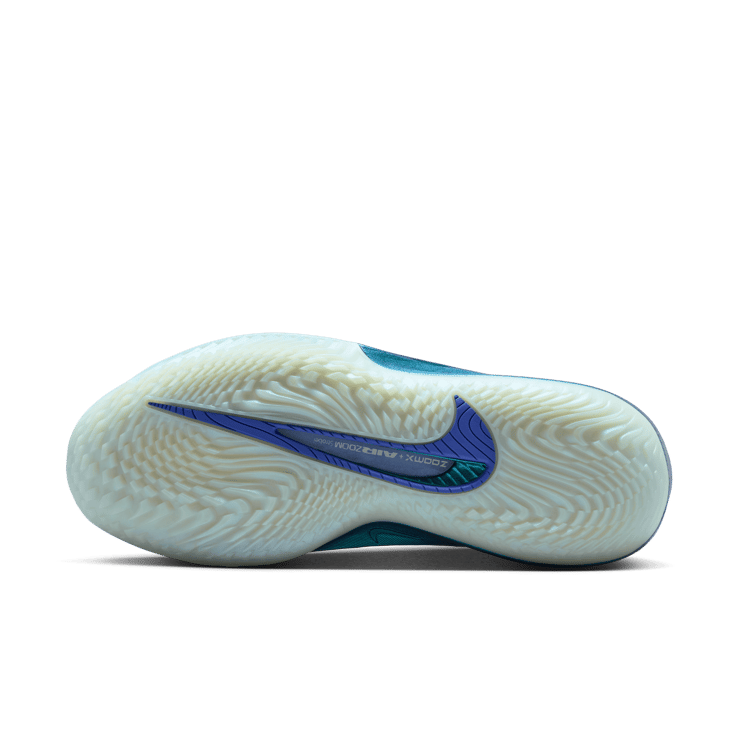 Nike GT Cut 4 Preheat Angle 3