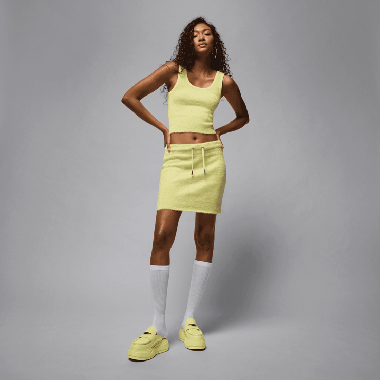 Air Jordan Mule Luminous Green (W) Angle 4