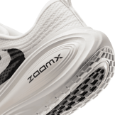 Nike Vomero Plus Run Angle 6