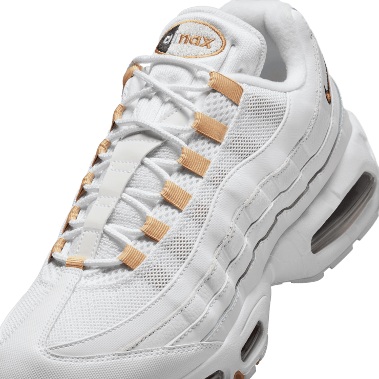 Nike Air Max 95 White Metallic Gold Angle 4