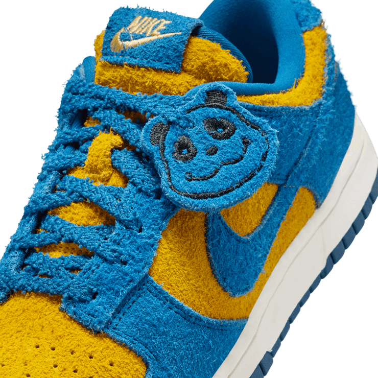 Nike Dunk Low Panda UCLA Angle 4