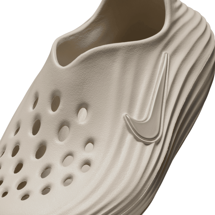 Nike ReactX Rejuven8 Light Orewood Brown (GS) Angle 4