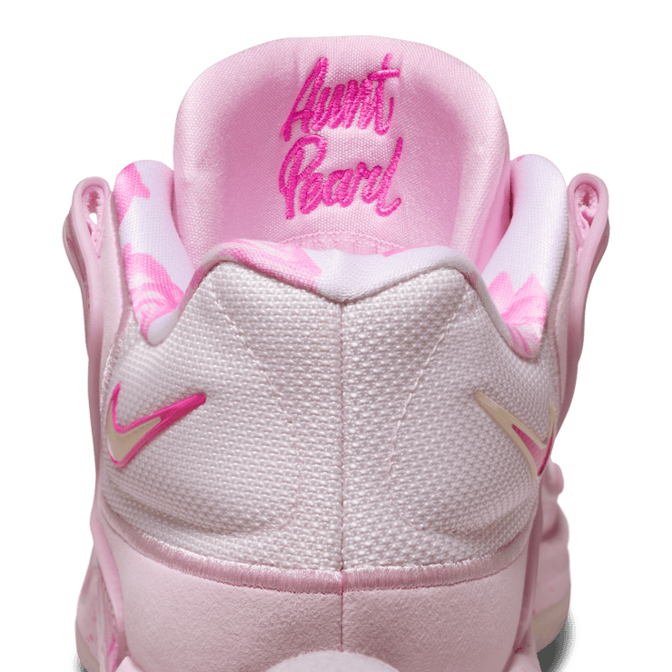 Nike KD 18 Aunt Pearl Angle 8