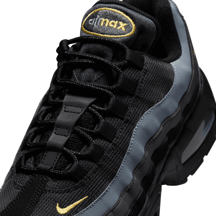 Nike Air Max 95 OG Big Bubble Batman Angle 4