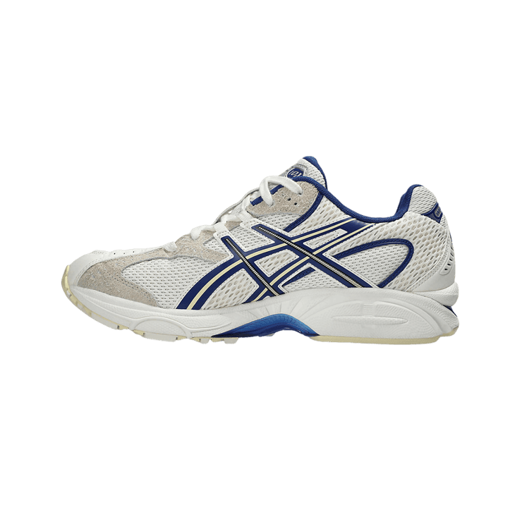 Asics Gel-Nimbus 10.1 END Snow White Angle 2