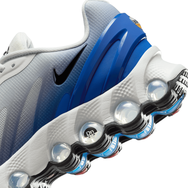 Nike Air Max Dn8 Summit White Vivid Orange Angle 6