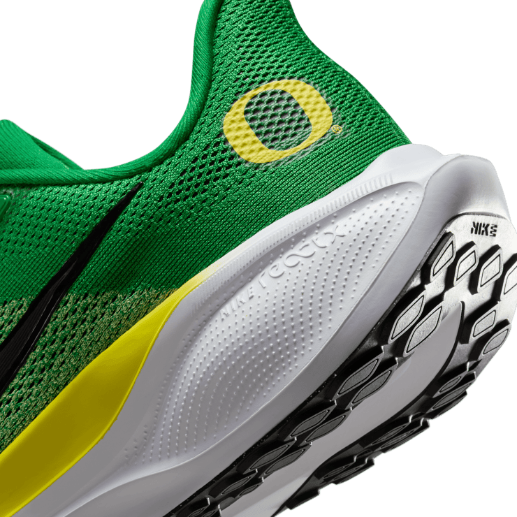 Nike Zoom Pegasus 41 Oregon Ducks Angle 4