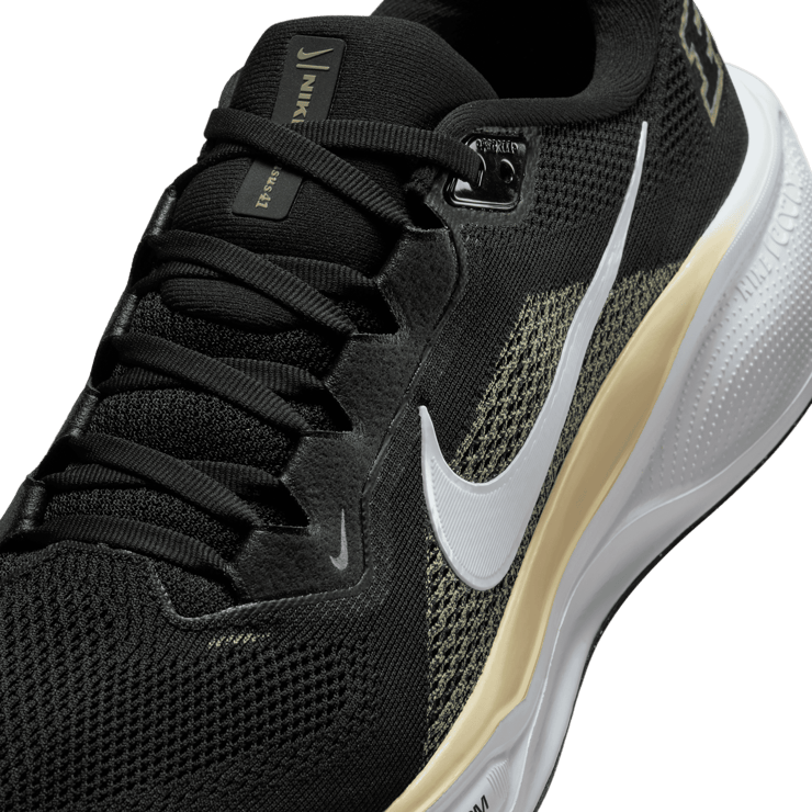 Nike Zoom Pegasus 41 Purdue Boilermakers Angle 4