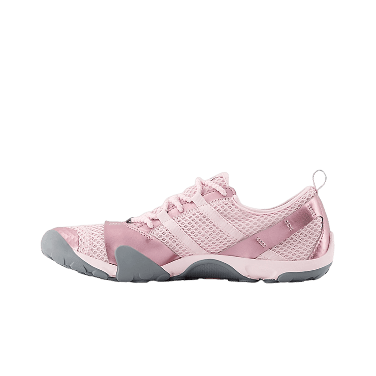 New Balance MT10 Rose Sugar Angle 0