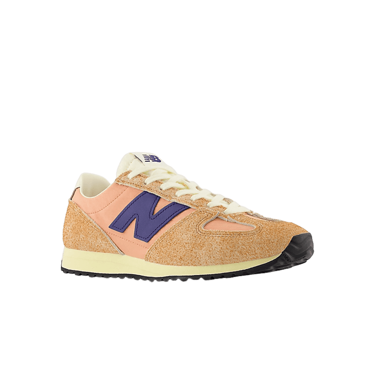 New Balance 471 Peach Nectar Angle 2