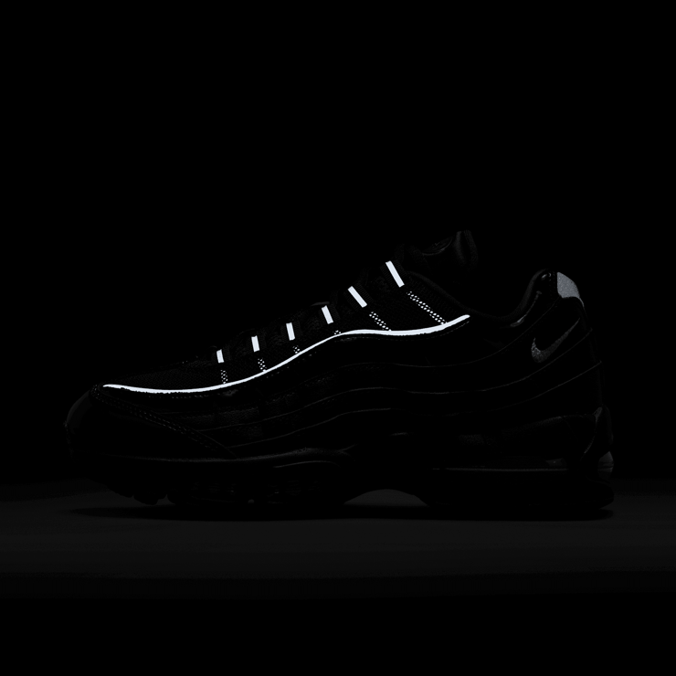 Nike Air Max 95 Black Reflect Silver (W) Angle 6