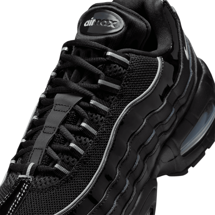 Nike Air Max 95 Black Reflect Silver (W) Angle 2
