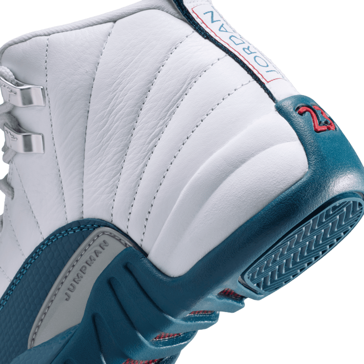 Air Jordan 12 Retro French Blue (GS) Angle 6