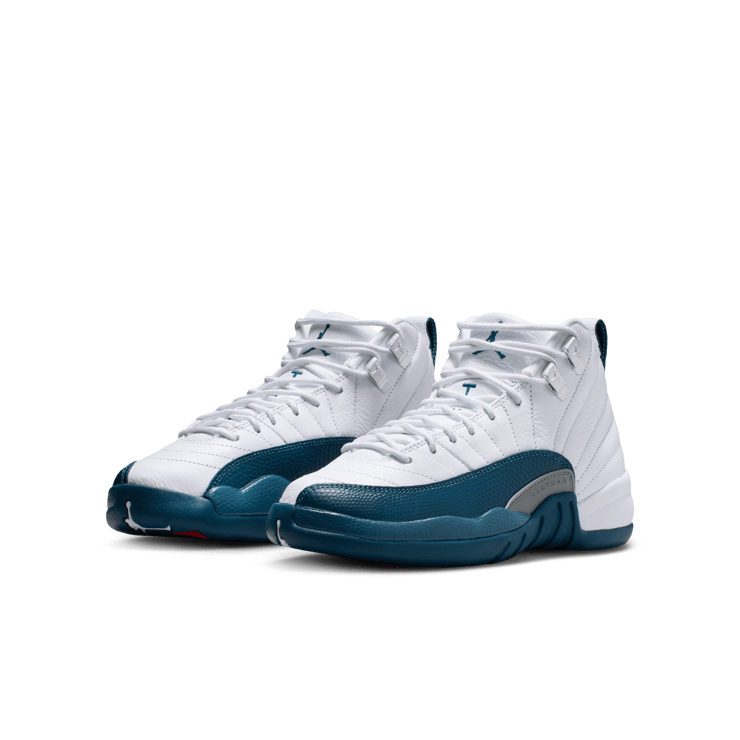 Air Jordan 12 Retro French Blue (GS) Angle 4